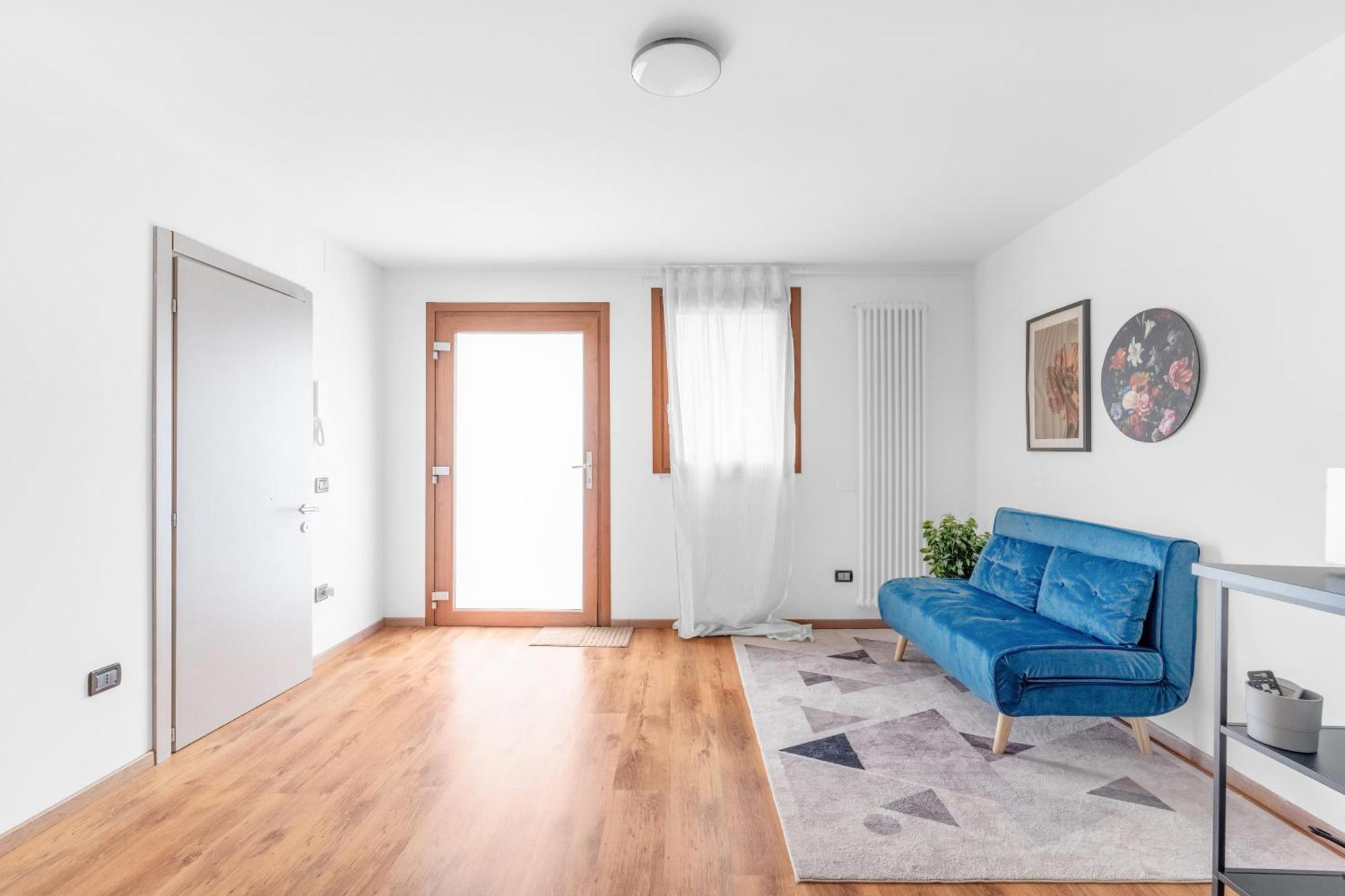 -Free Pool And Parking- Garda House Apartments Castelnuovo del Garda Exterior photo