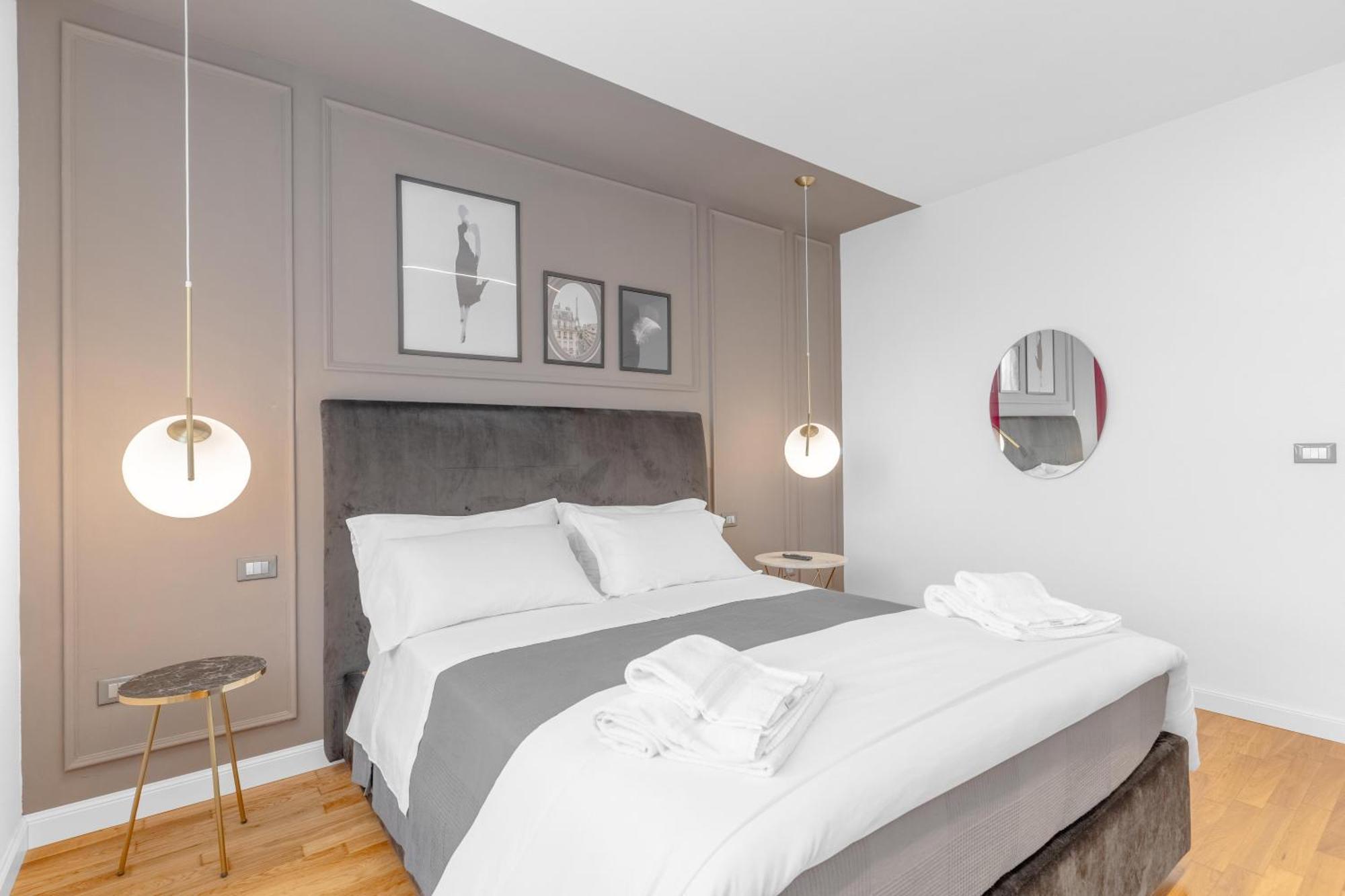 -Free Pool And Parking- Garda House Apartments Castelnuovo del Garda Exterior photo